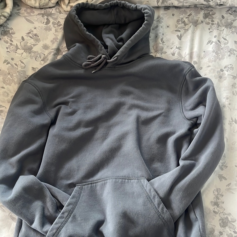 H&M Mens Sweatshirt